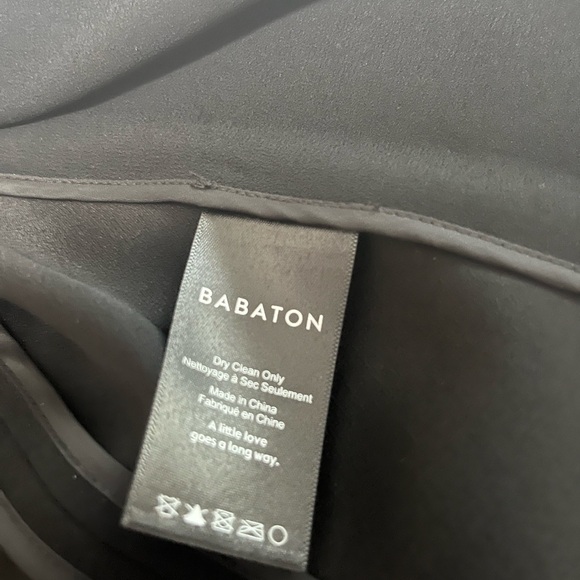 Size 0 Aritzia blazer - Picture 5 of 6